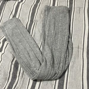 Gray leggings, barley worn, soft and high waisted.